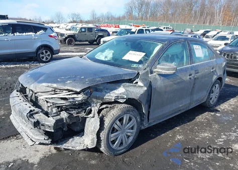 2017 Volkswagen Jetta 1.4T S z USA, uszkodzony, nr VIN 3VW2B7AJ5HM335862